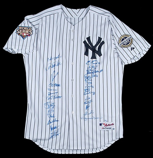 2009 New York Yankees World Champions Limited-Edition Team-Signed
